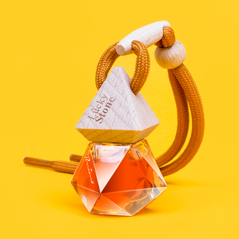 朗龙 优雅脱俗 汽车挂件