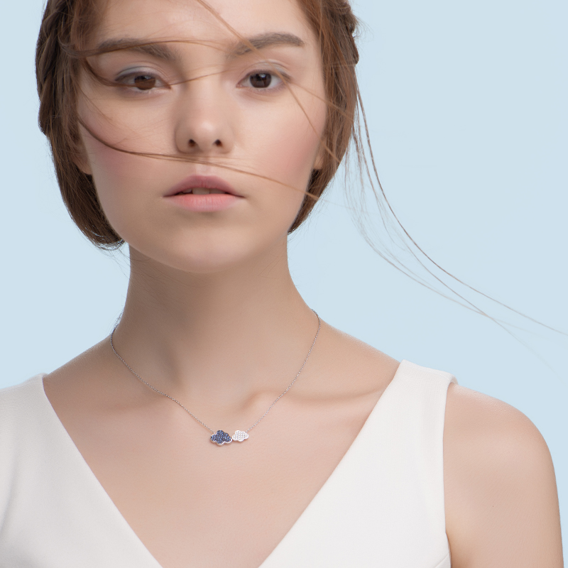 何方珠宝 云朵蓝色项链