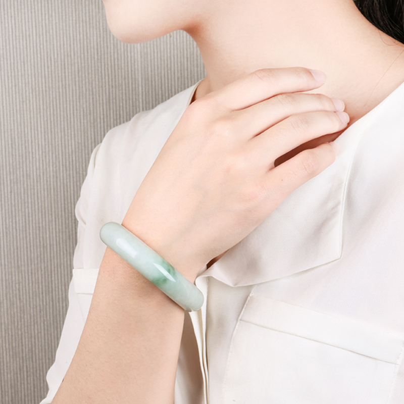 印象眸 宽边复古翡翠手镯