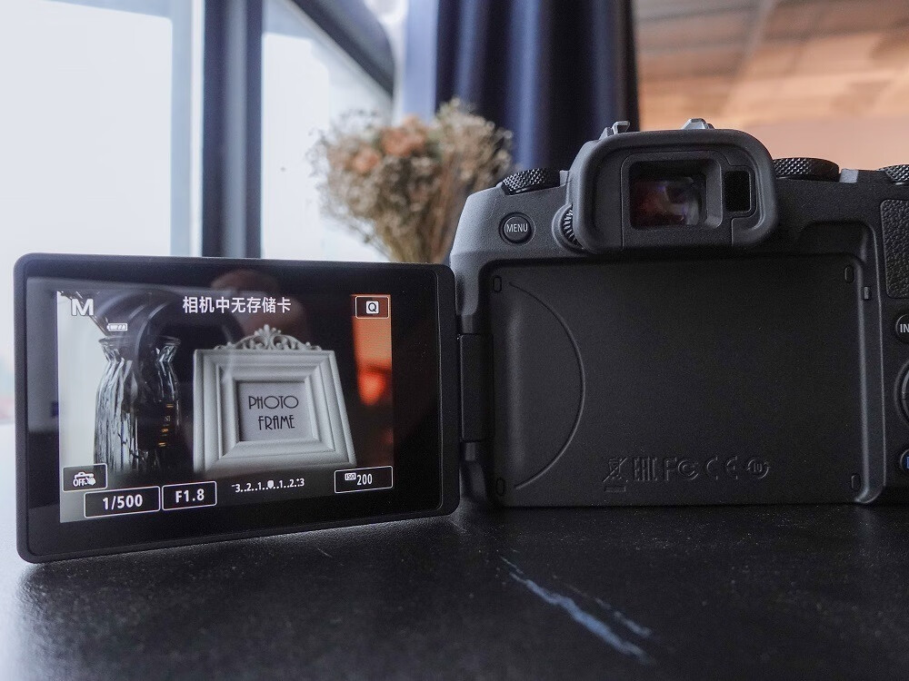 佳能EOS RP上手体验,性价比之王就是它!-JinMo之家