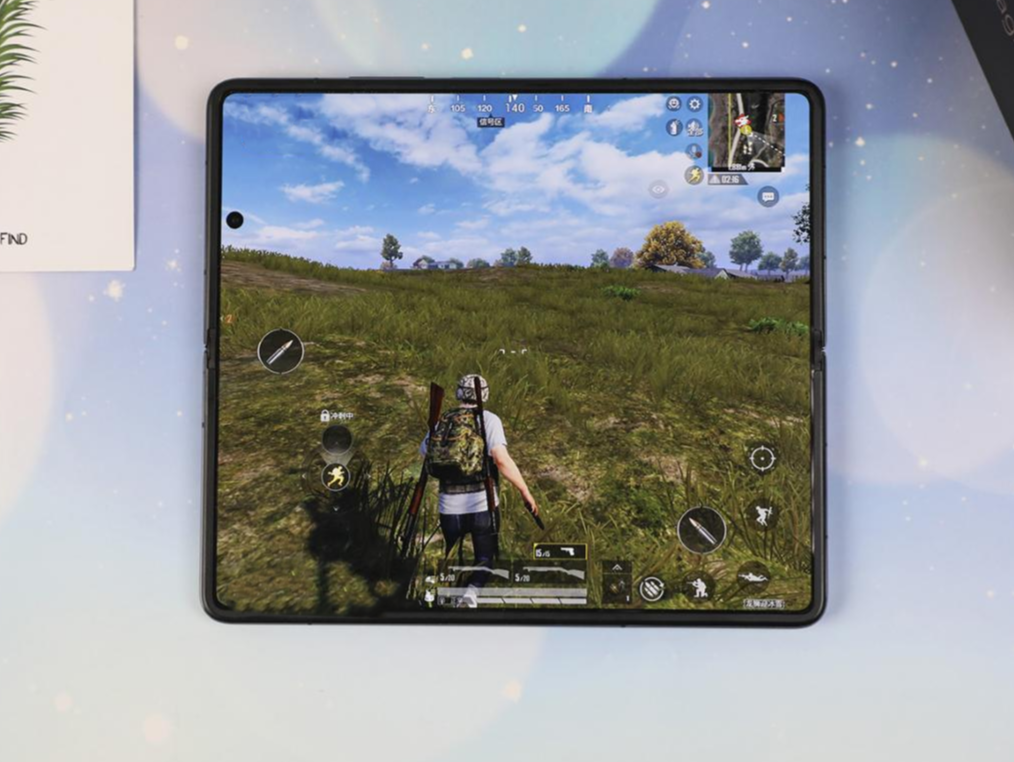 新一代旗舰折叠屏登场，游戏大神的全新利器的第2张示图