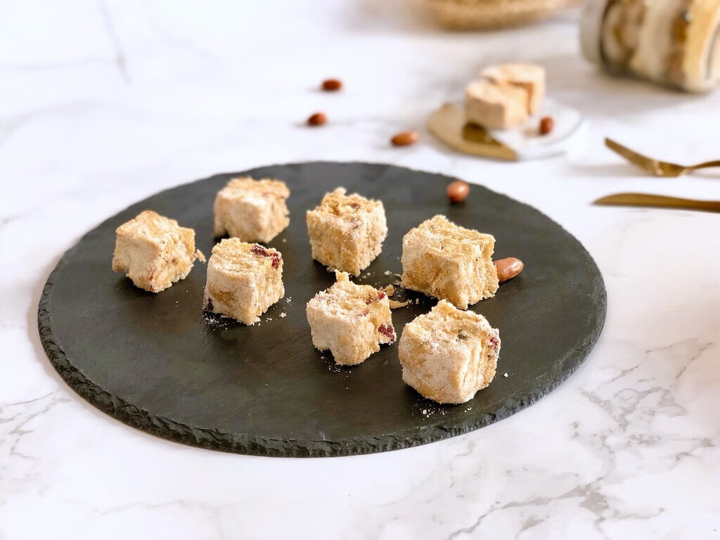 海苔肉松咸蛋黄雪花酥的第26张示图