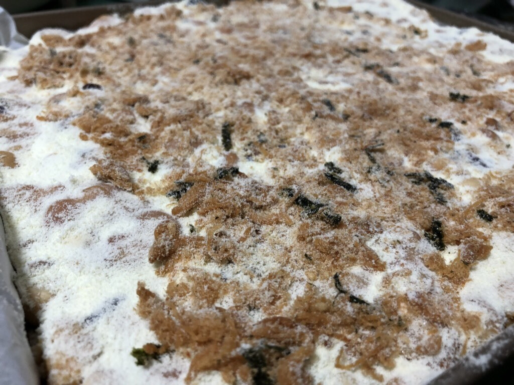 海苔肉松咸蛋黄雪花酥的第23张示图