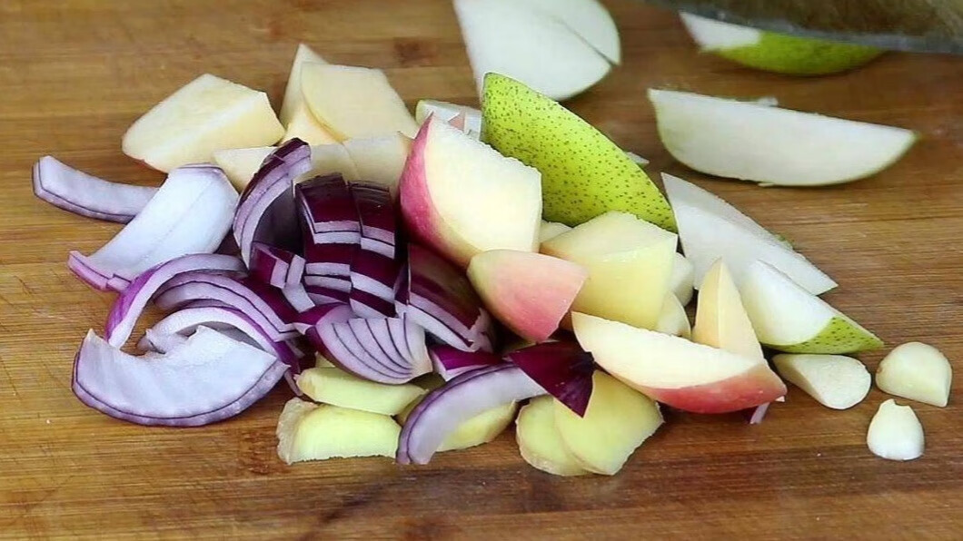 天冷白菜这样吃，我家每年都要做，脆爽开胃的第4张示图