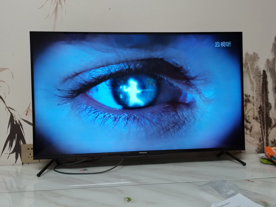 创造温馨娱乐生活，测评松下2+32G双频电视-JinMo之家