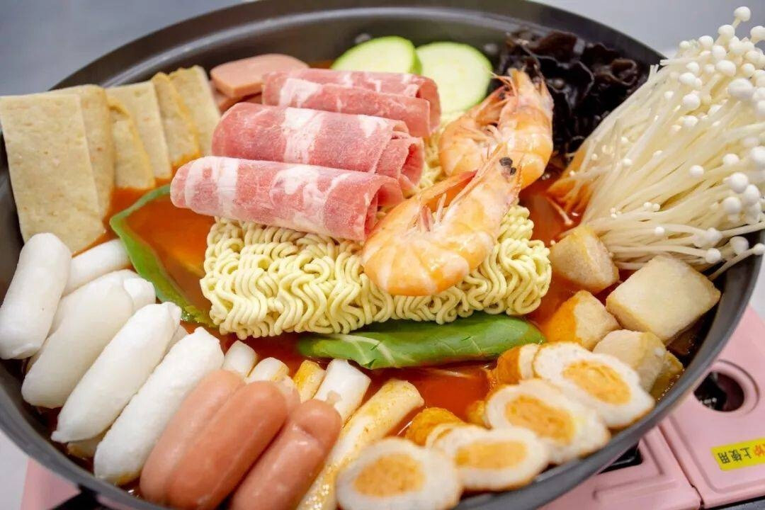 在家做韩式部队火锅，简单方便、丰盛美味-JinMo之家