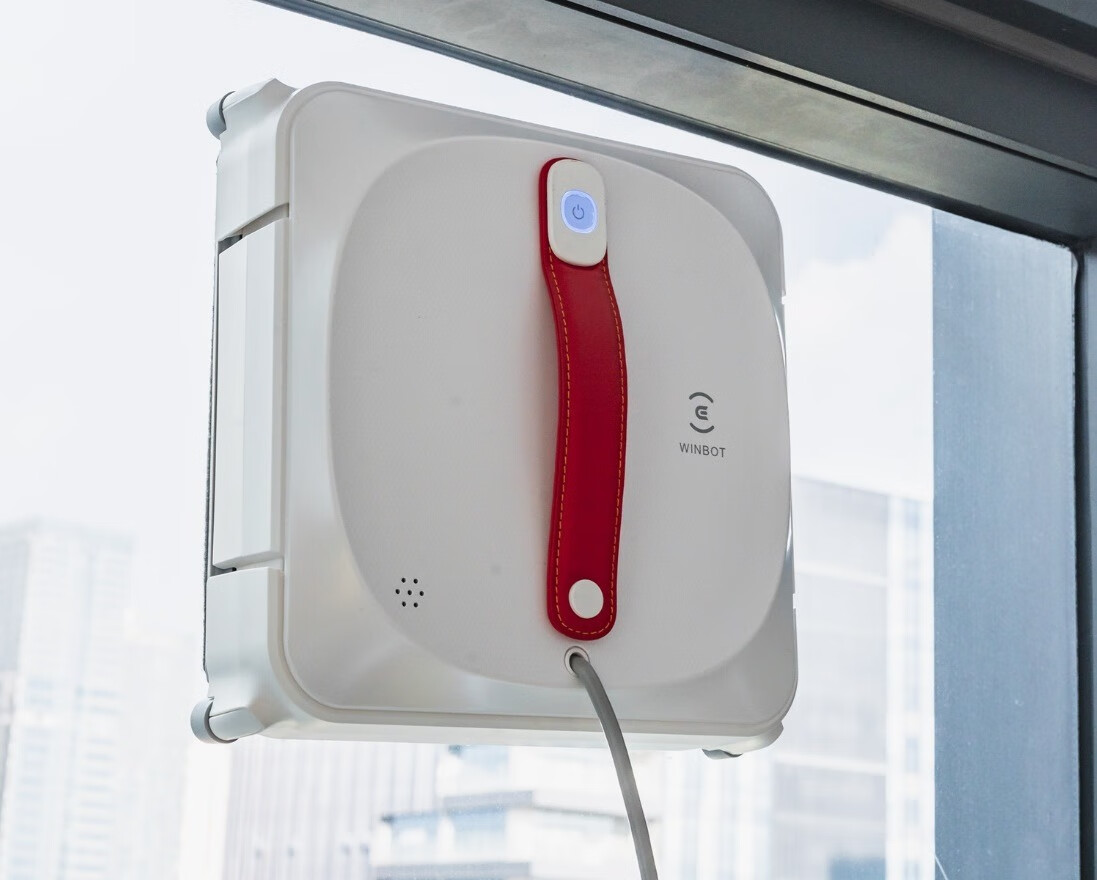 高层擦窗更优解,玻璃污渍清除神器的第2张示图 高层擦窗更优解,玻璃污渍清除神器的第2张示图