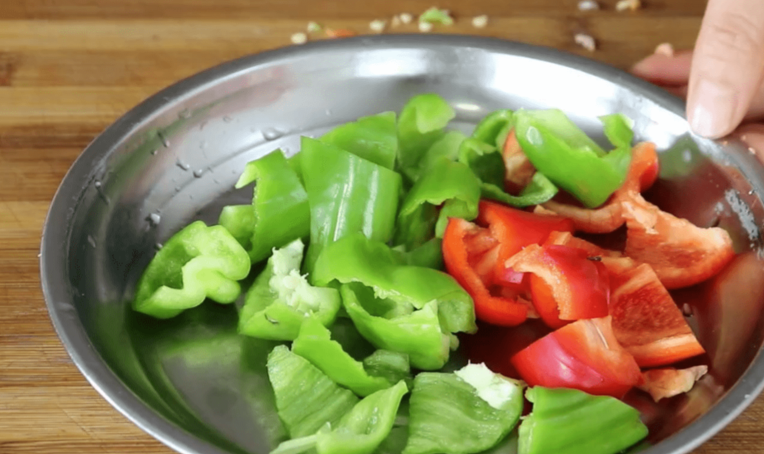 别总是大鱼大肉，教你蘑菇过瘾的吃法，好吃解馋，全家爱吃-JinMo之家