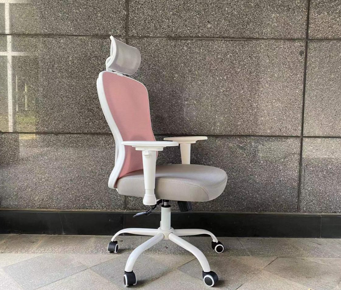 呵护脊椎久坐更舒适,永艺女神专属电脑椅测评的第4张示图 呵护脊椎久坐更舒适,永艺女神专属电脑椅测评的第4张示图