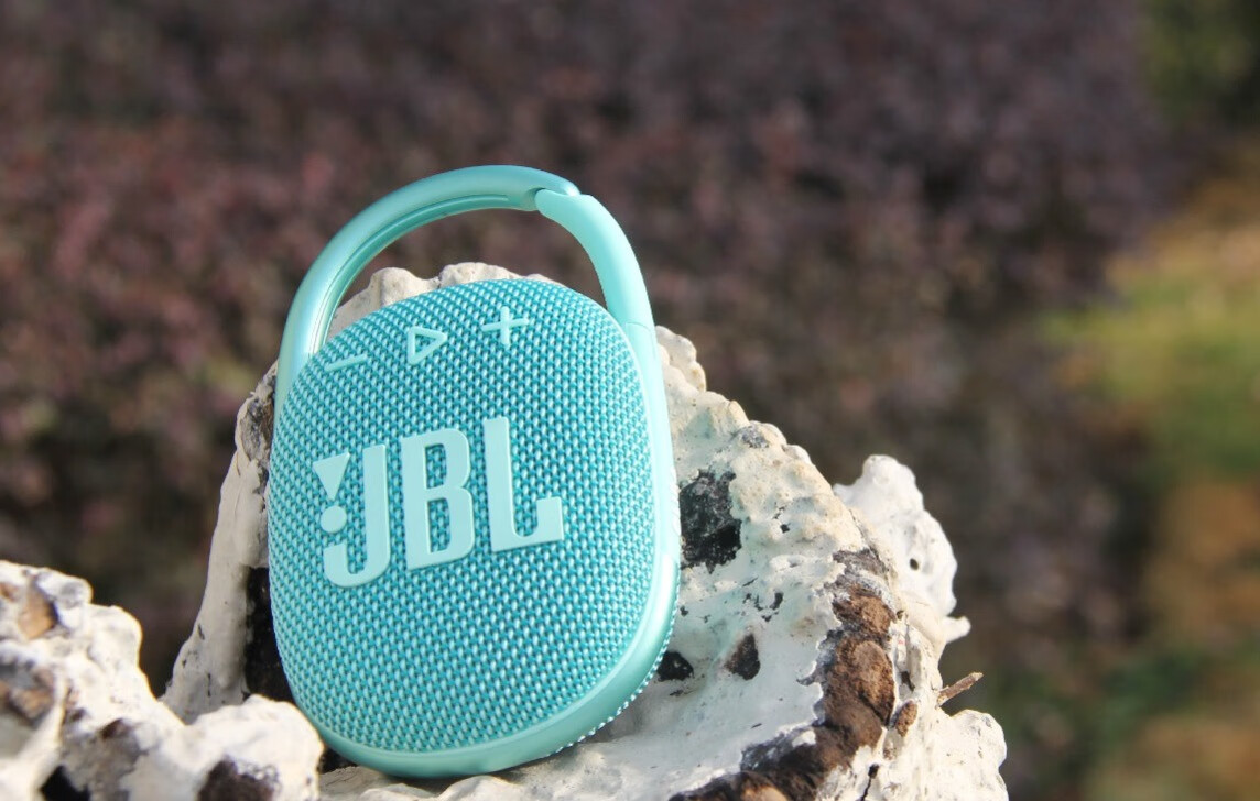 JBL CLIP4蓝牙音箱评测：户外听歌搭档刚需好物的第2张示图