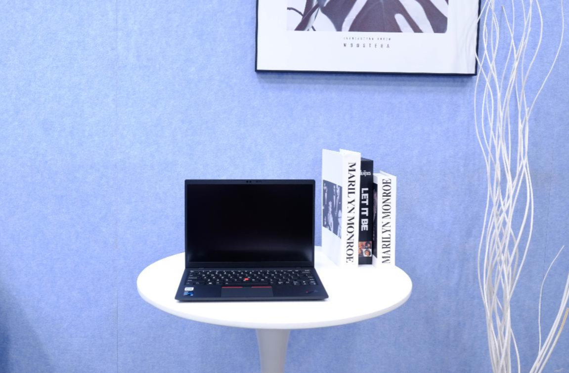 ThinkPad X1 Nano笔记本电脑测评：助你长途出差从容办公的第4张示图