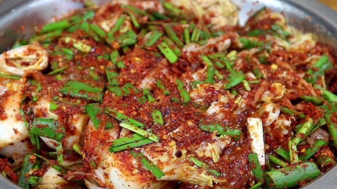 天冷白菜这样吃，我家每年都要做，脆爽开胃的第5张示图