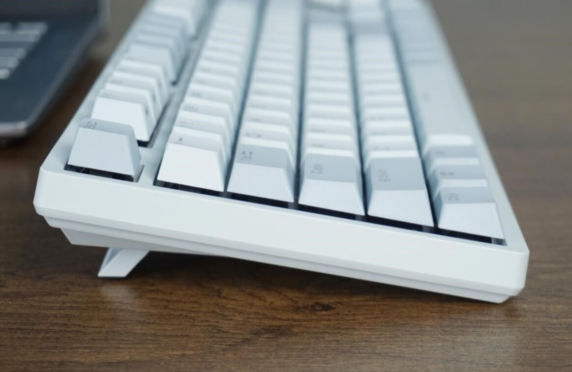 杜伽K310浅雾蓝机械键盘评测：莫得感情的打字机器？的第5张示图