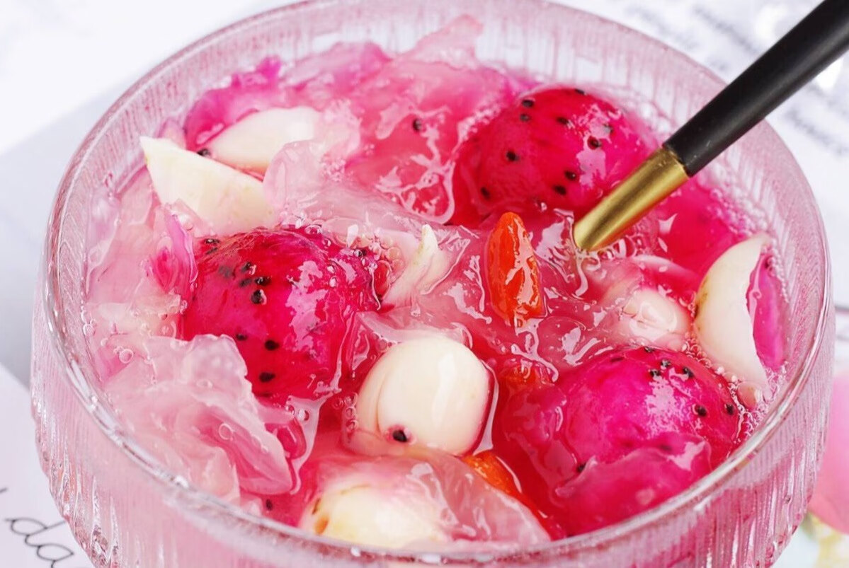 冬季多喝银耳汤,给身体补充水分,好喝颜值还高-JinMo之家