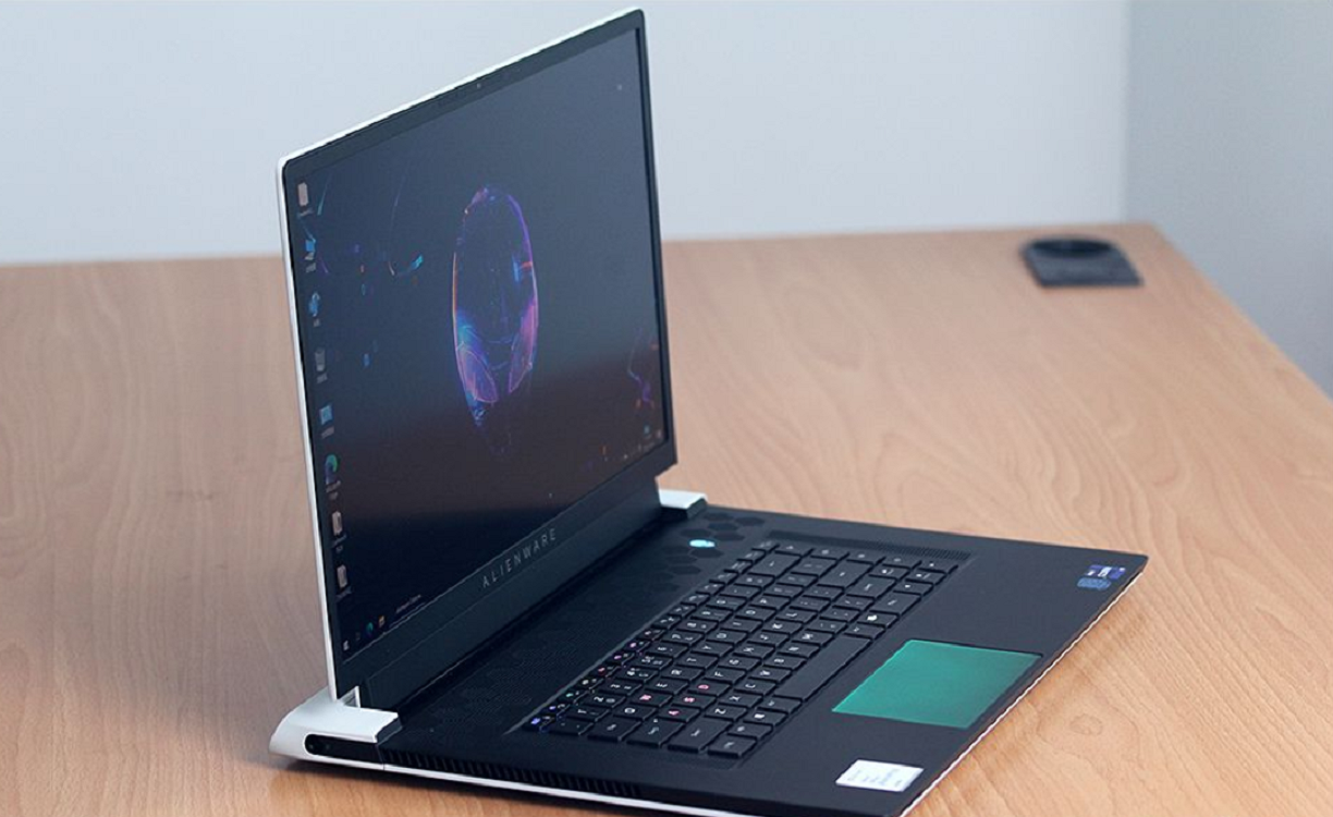 外星人X17游戏笔记本电脑的屏幕性能怎么样-外星人X17笔记本真实测评的第1张示图