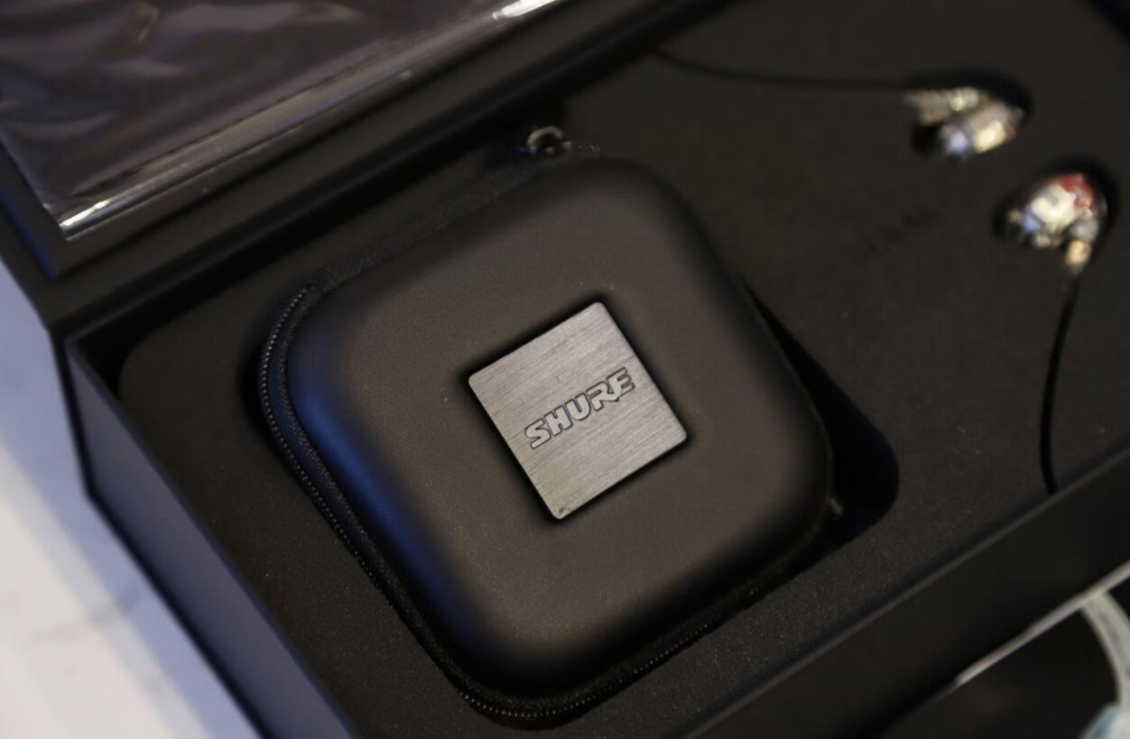 合理堆料的巅峰级耳机—舒尔SE846-JinMo之家