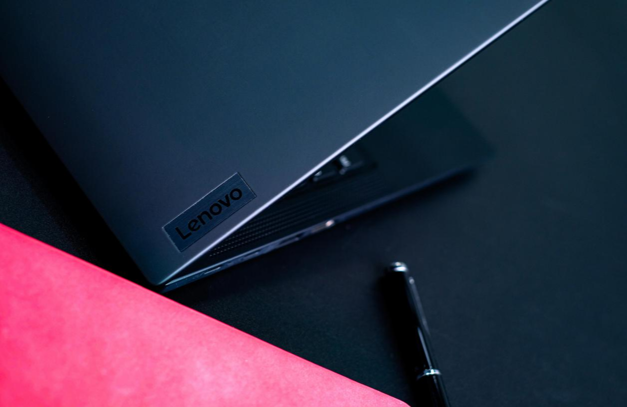 ThinkPad X1 Carbon笔记本怎么样？让它为你开启职场中轻奢之旅的大门的第6张示图