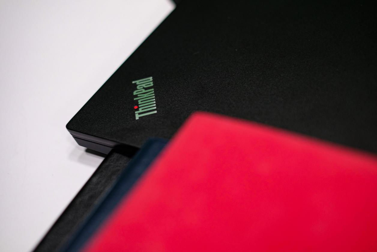 ThinkPad S2笔记本实测：颜值、轻薄、性能、散热，它才是你的职场归宿的第2张示图