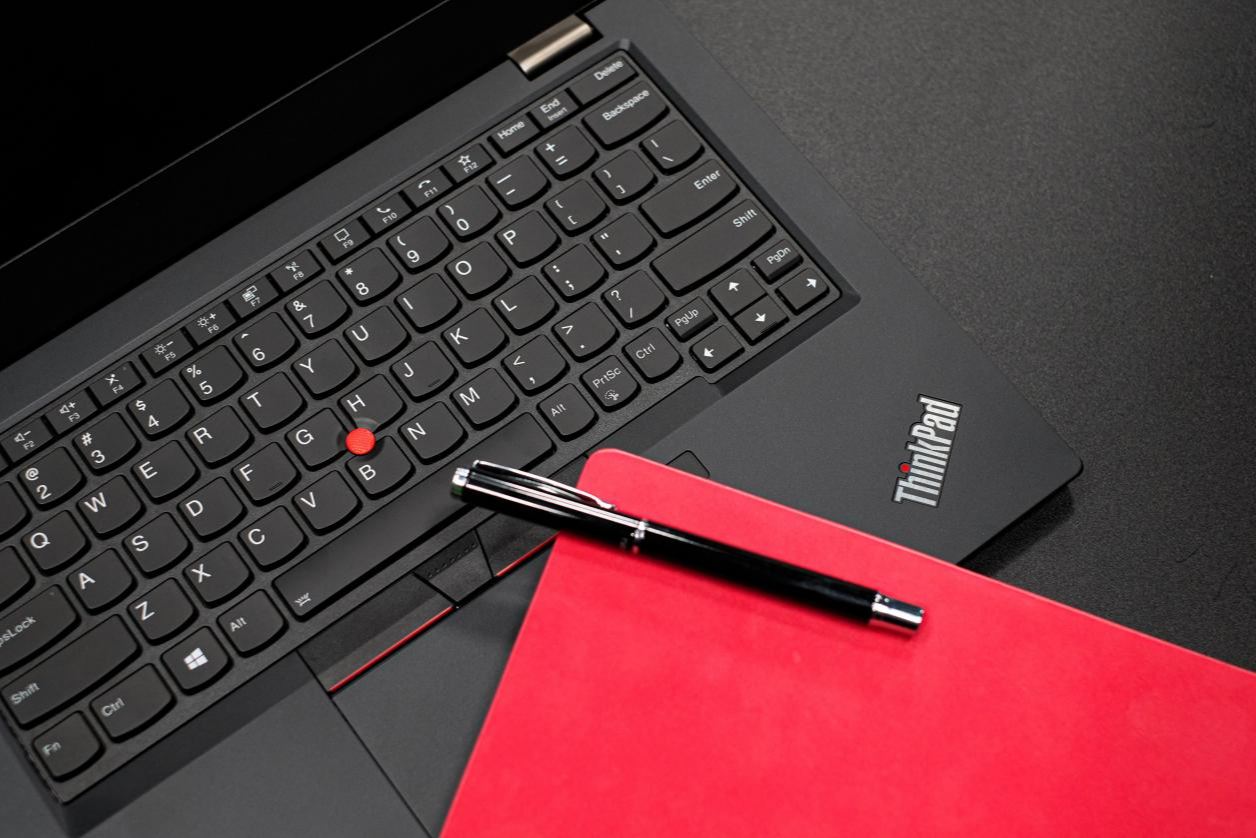 ThinkPad S2 锐龙版笔记本怎么样？综合性能出众，年轻人的商务本非它莫属~的第3张示图