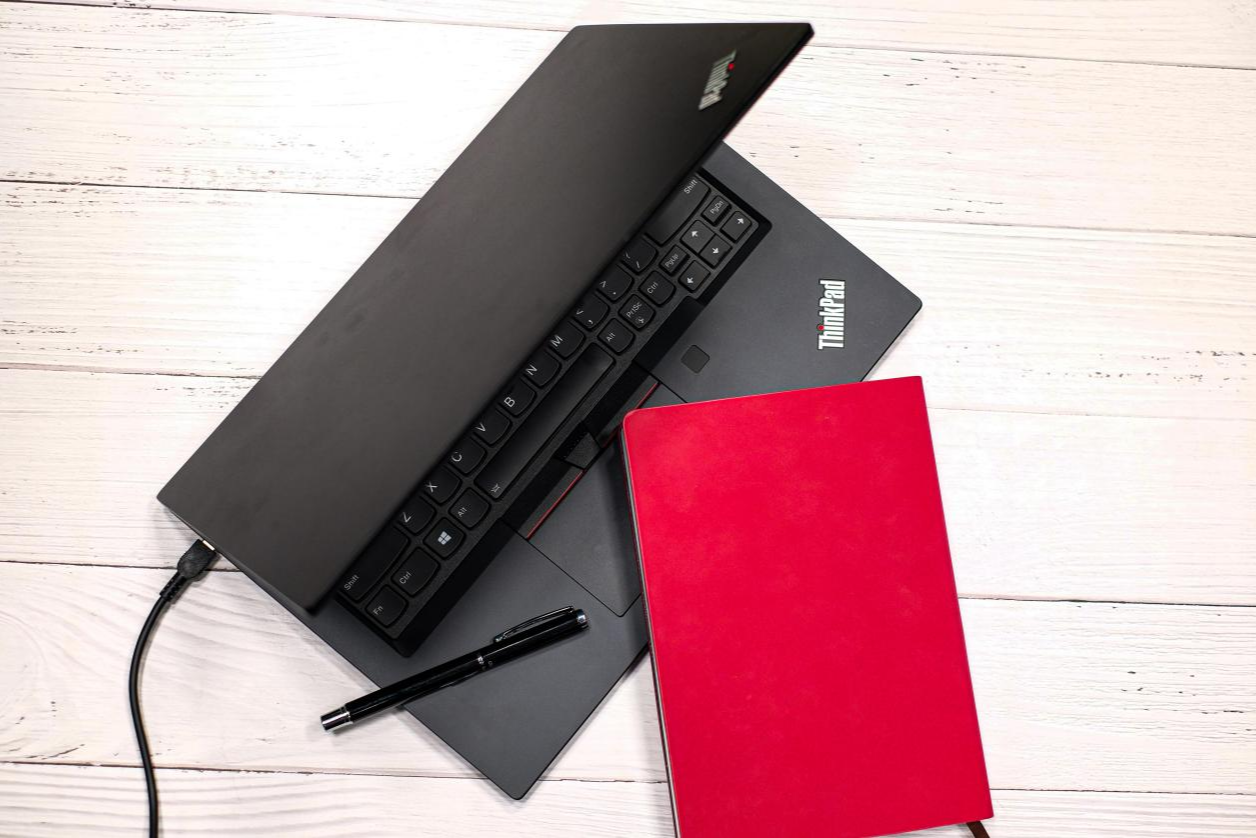 携手ThinkPadS 2轻薄笔记本激战业绩之巅！的第5张示图