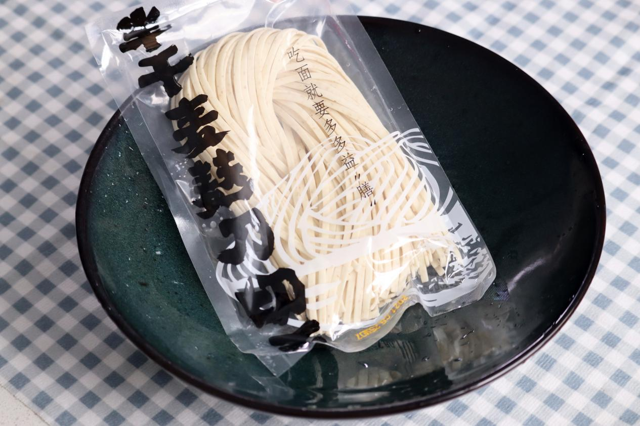 拉面说台式红烧牛肉面，面馆同款拉面我找到了-JinMo之家