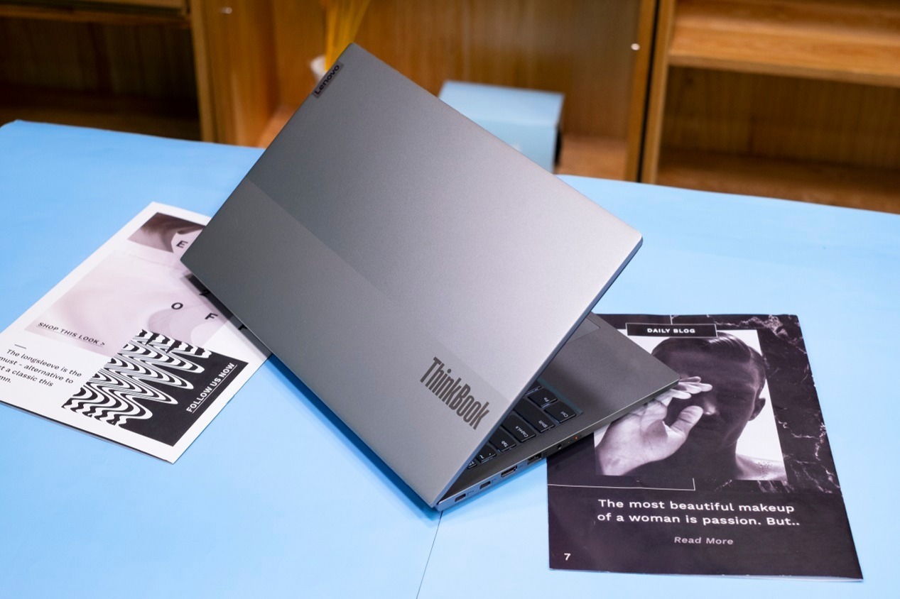 评测“有颜又有料”的联想ThinkBook 15笔记本怎么样？的第1张示图