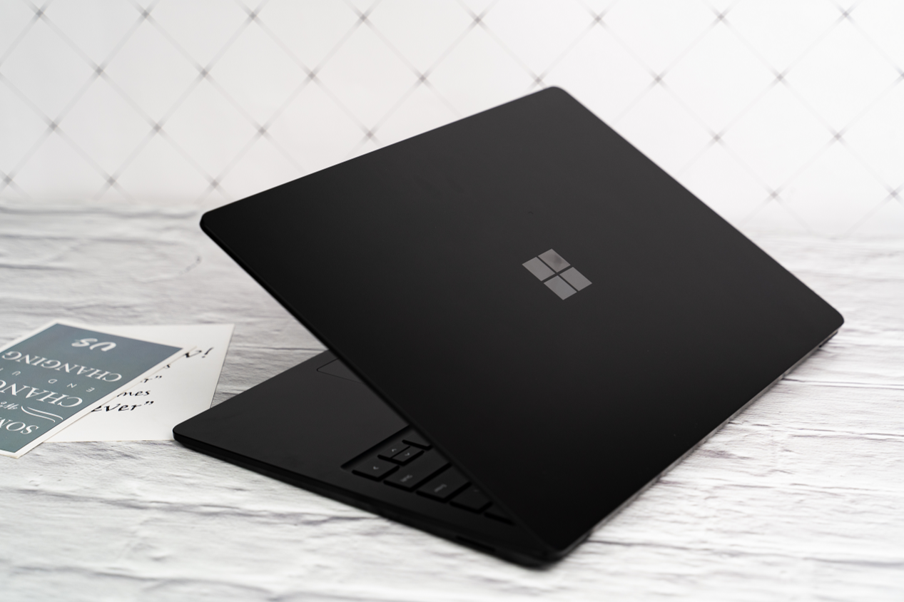 轻薄与性能两手抓的微软Surface Laptop 4商用版轻薄笔记本怎么样？的第3张示图