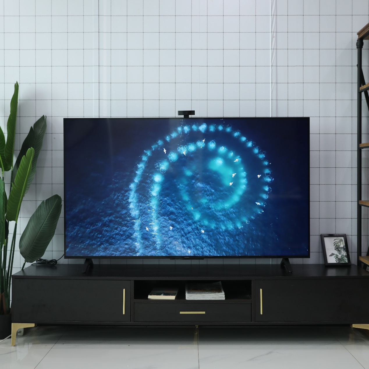 大屏通话体验，华为智慧屏SE 55了解一下！-JinMo之家