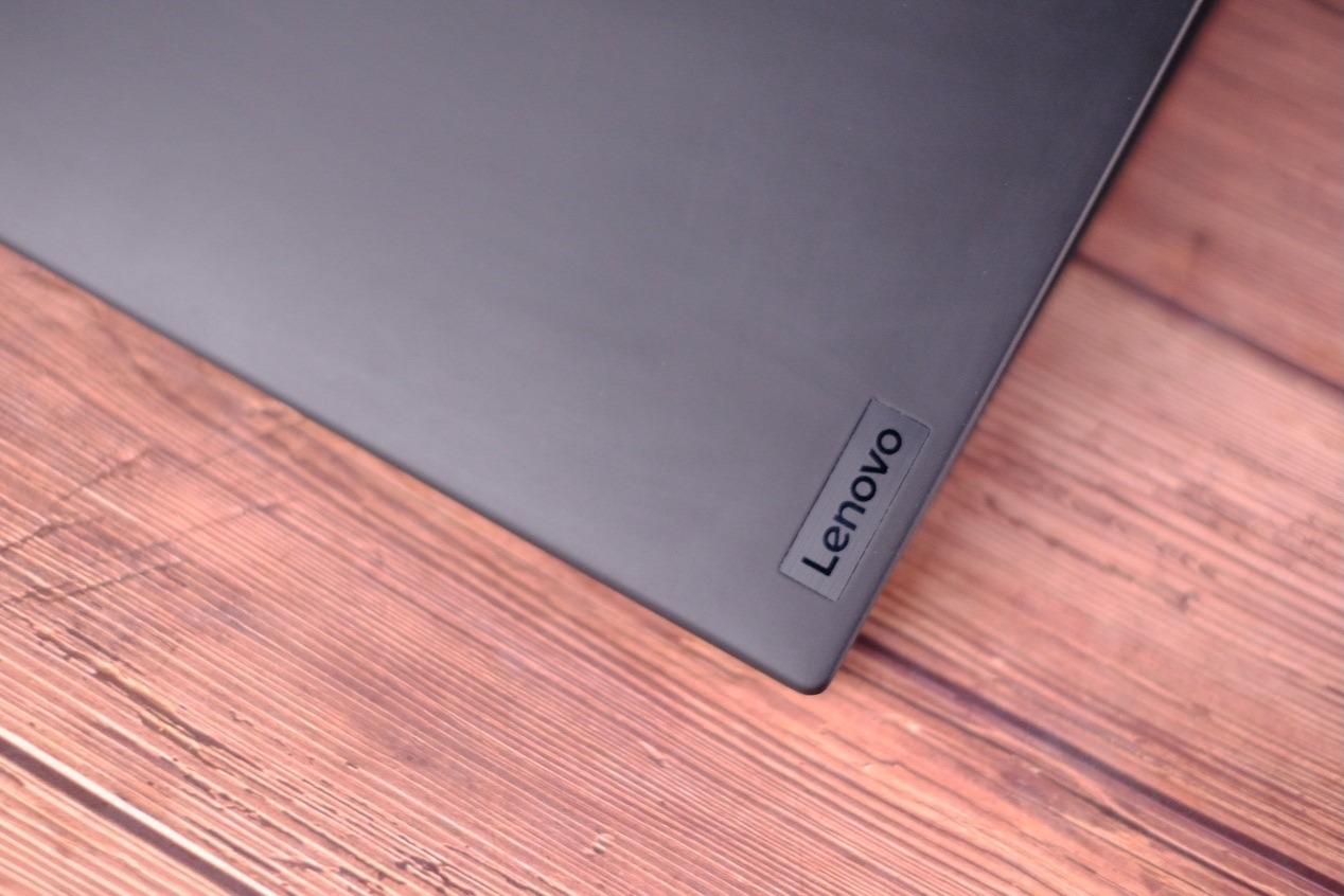 出差使用的笔记本哪款好？试试：907克重的ThinkPad X1 Nano笔记本怎么样？的第3张示图
