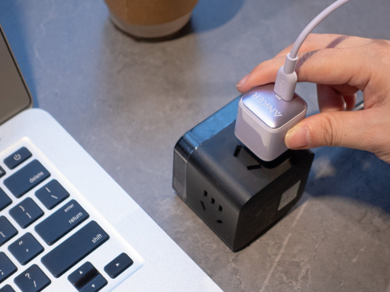 每晚57万次守护,安克苹果快充给你意想不到的安全-JinMo之家