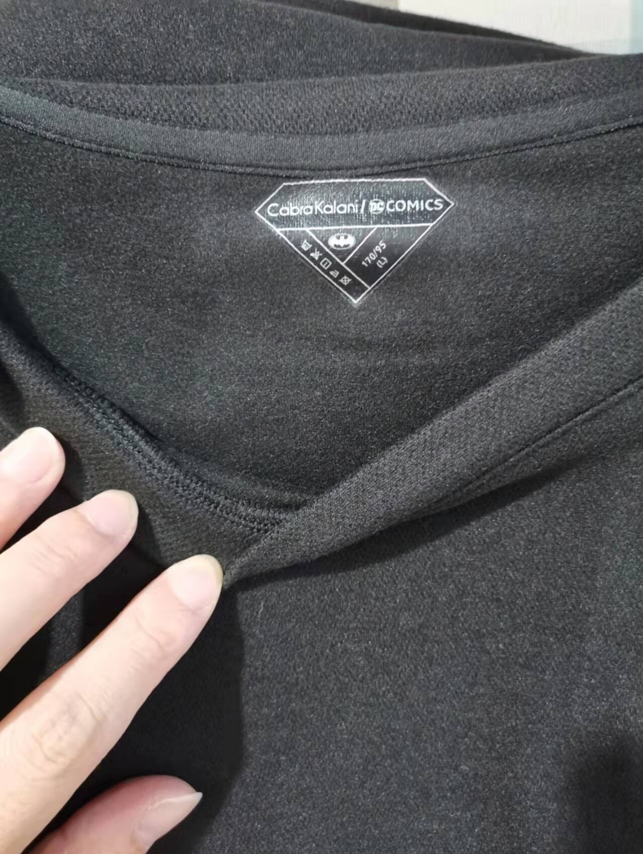 DC联名蝙蝠侠保暖内衣，守住男士温度和风度的第3张示图