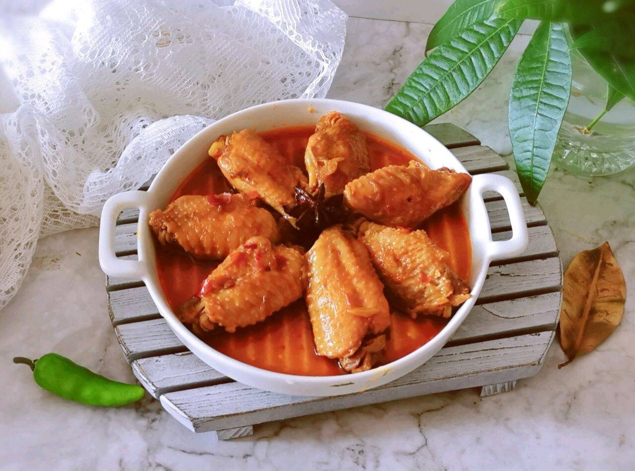 鸡翅试试这样做，酱香味十足，软烂入味-JinMo之家