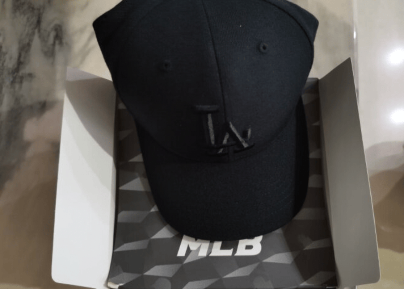 MLB棒球帽：百搭的颜色，让你随意穿搭衣服-JinMo之家