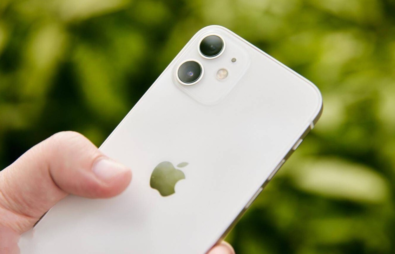 测评上一代“双摄系统打造高光时刻”的苹果Apple iPhone 12手机怎么样？的第3张示图