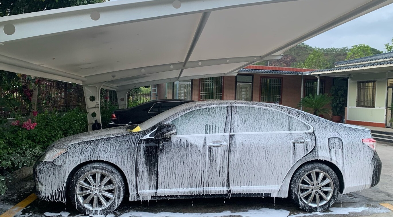 车漆易掉不耐磨，德国卡赫为车身增加镀膜提高防腐性-JinMo之家