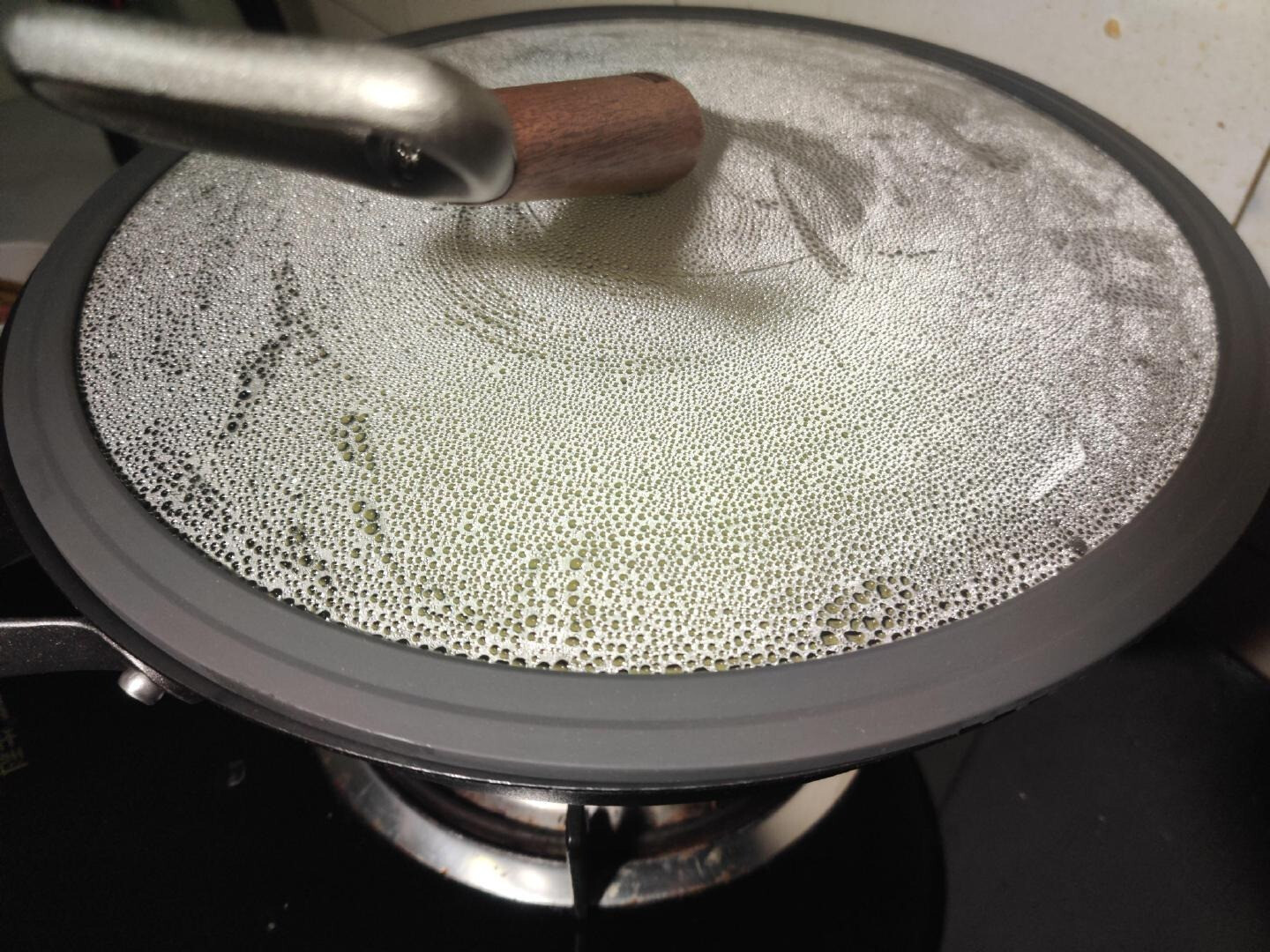 让炒菜变成一种享受,三禾窒氮轻铁锅的第5张示图 让炒菜变成一种享受,三禾窒氮轻铁锅的第5张示图