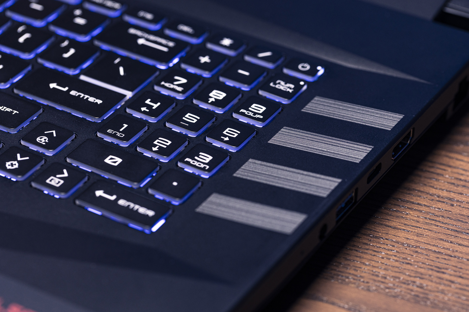 零距离沉浸于游戏世界，这台电竞本可以办到的第4张示图