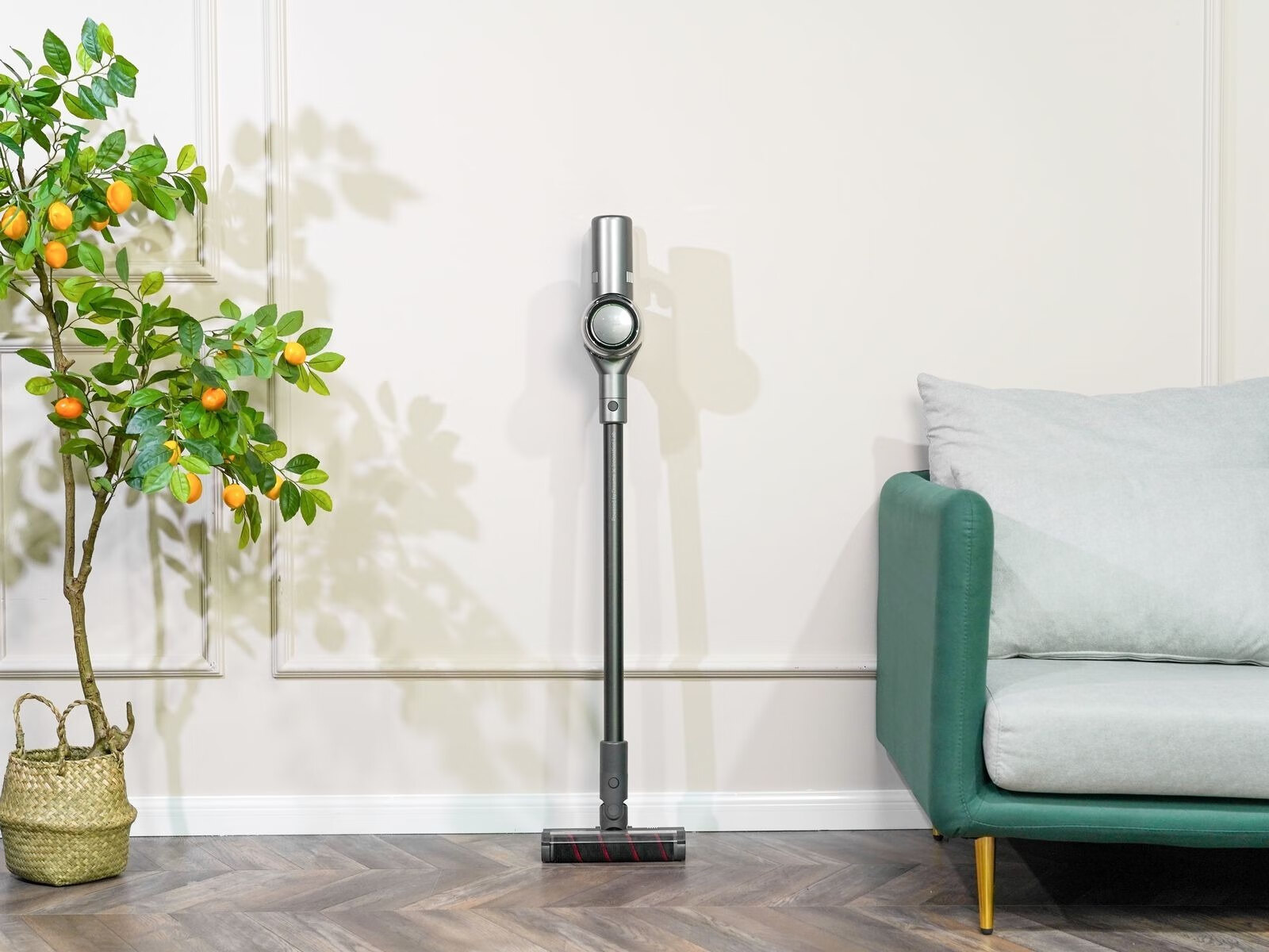 多配件，巧吸拖，追觅吸尘器V12为养娃家庭省心力的第4张示图