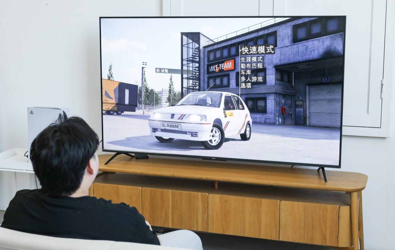 Redmi智能电视X体验：看大片玩游戏还是大屏过瘾的第3张示图