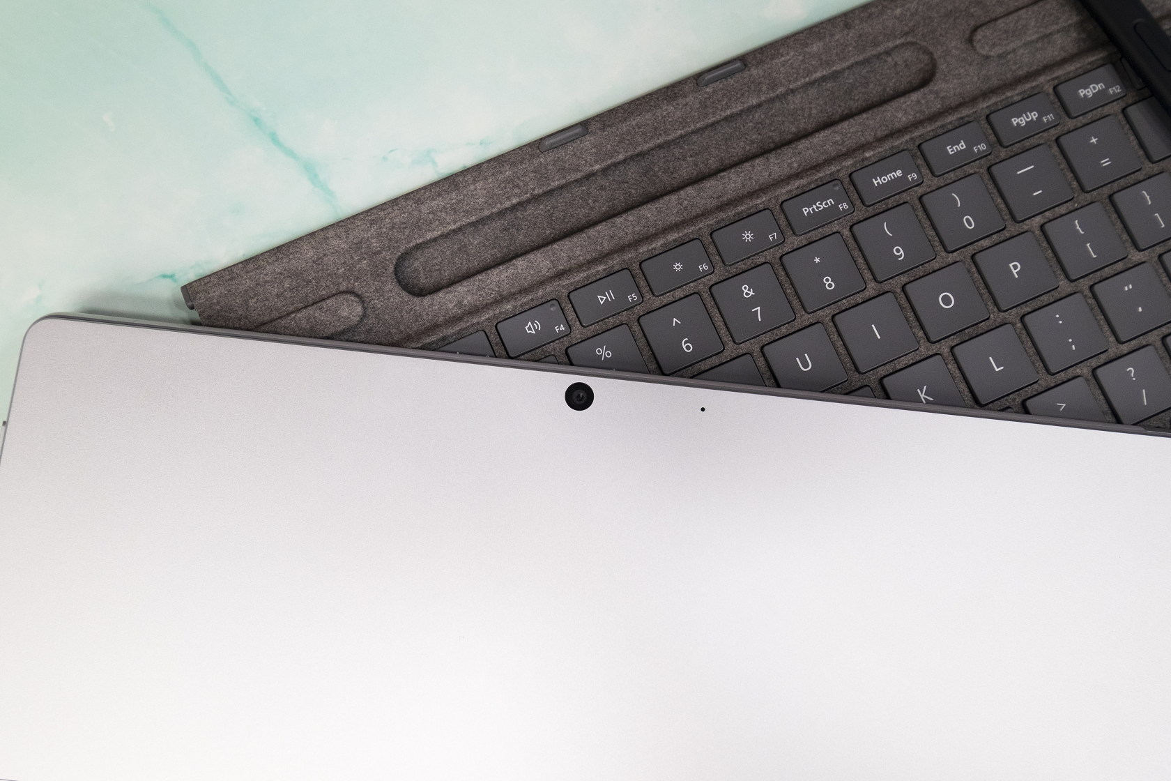 高效全能，微软Surface Pro 8商用版二合一平板电脑怎么样？堪称移动办公的理想选择~的第5张示图