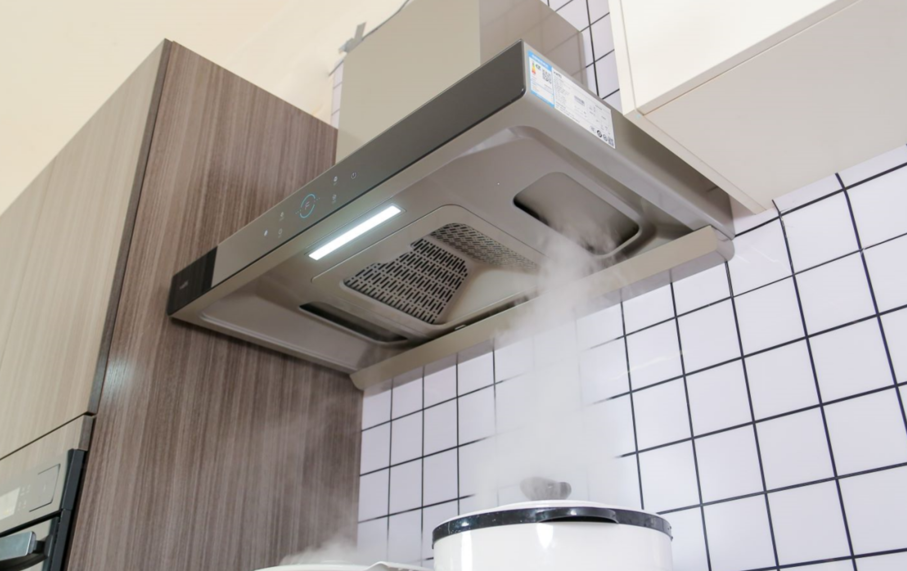 告别传统单腔净烟方式,华帝三腔·启世S1让烹饪更加游刃-JinMo之家