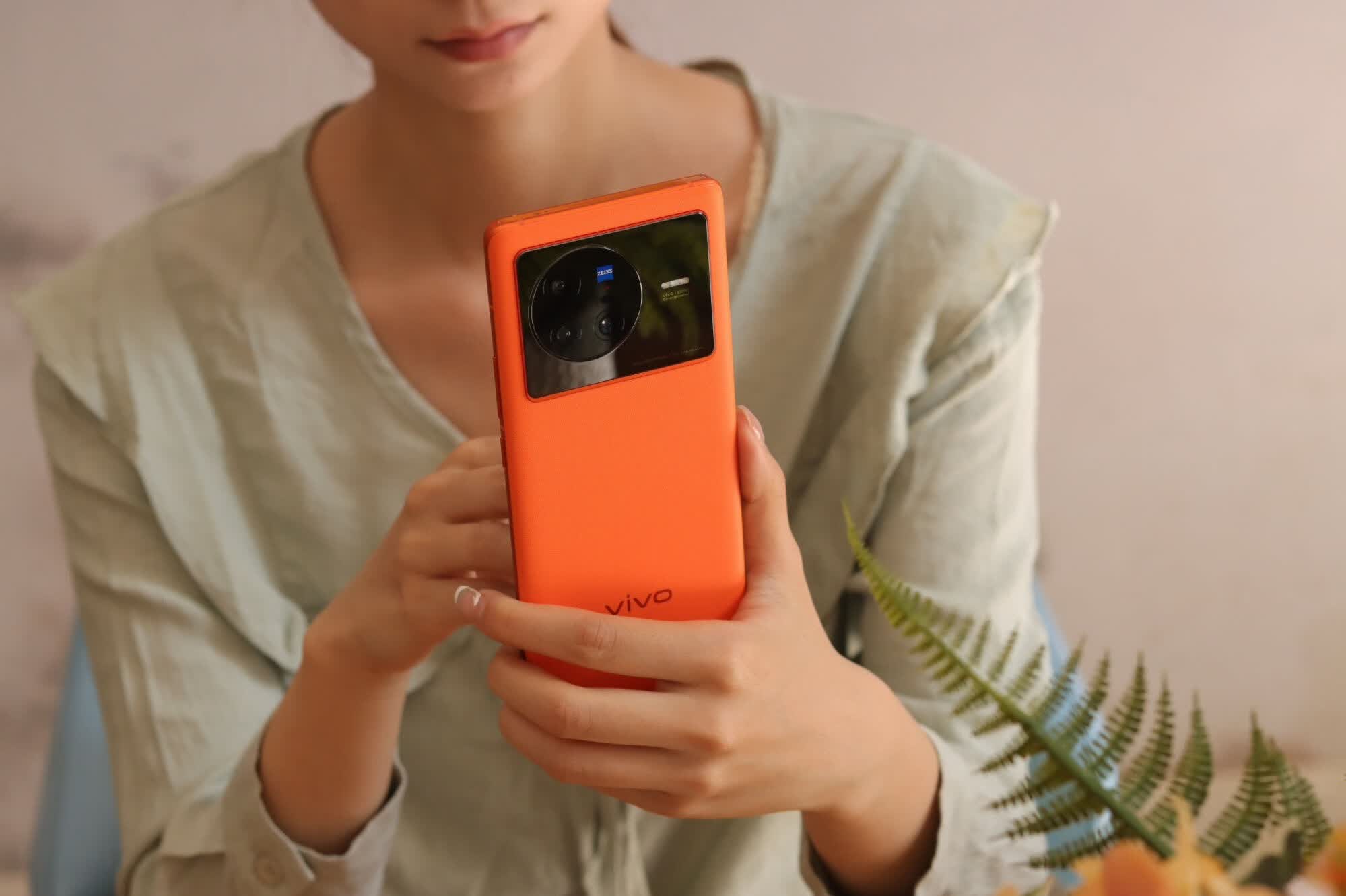 适合大学生用的vivo X80手机,性能拉满拍照更顺手-JinMo之家