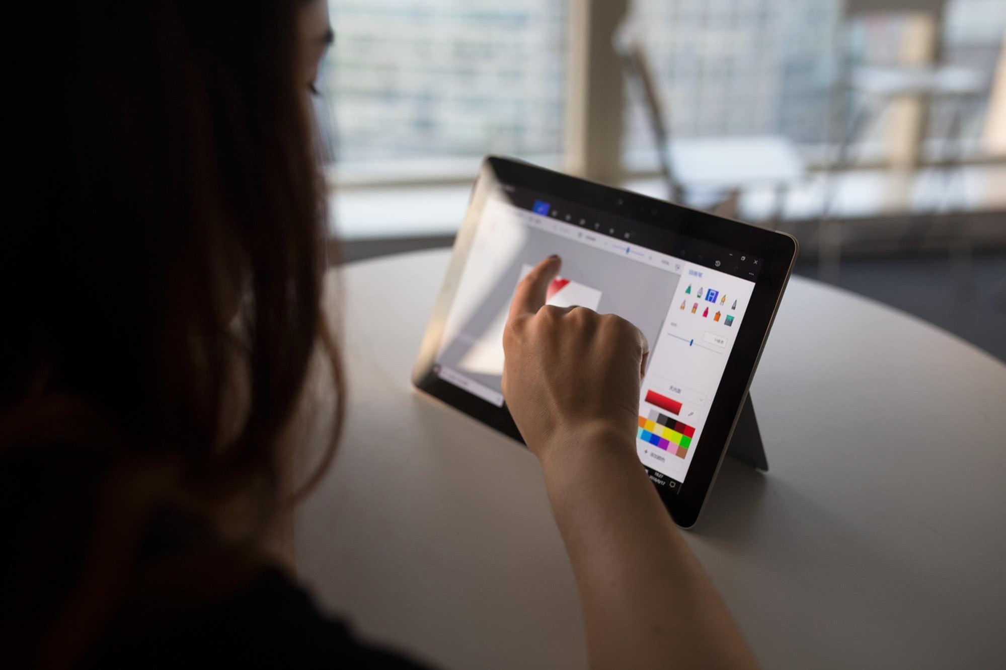 微软Surface Go 3平板电脑测评：便携又兼顾性能~的第4张示图