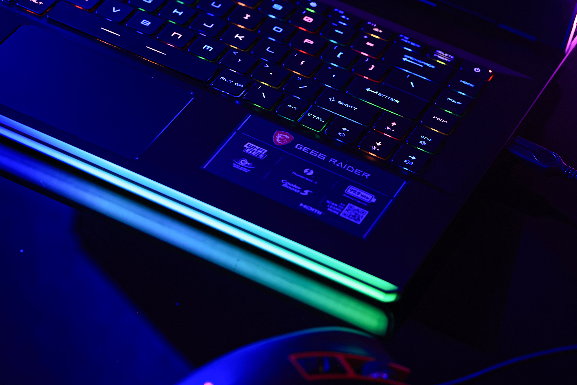 想要玩电竞玩到嗨,选择这台电竞本不后悔的第4张示图 想要玩电竞玩到嗨,选择这台电竞本不后悔的第4张示图