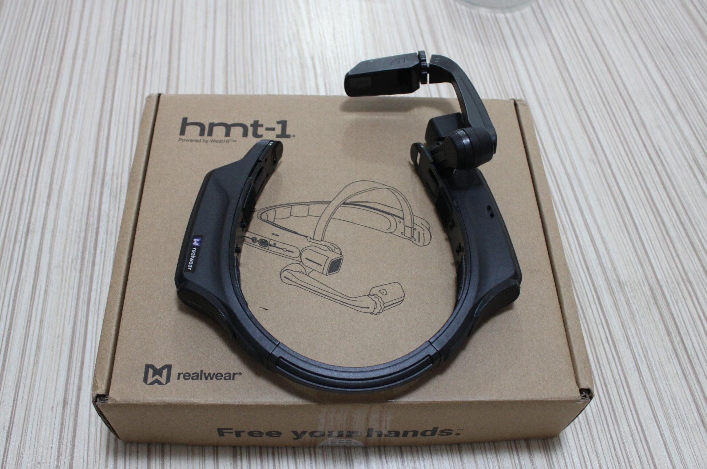 瑞欧威尔头戴式计算机测评：提供远程指导，提升生产效率！-JinMo之家