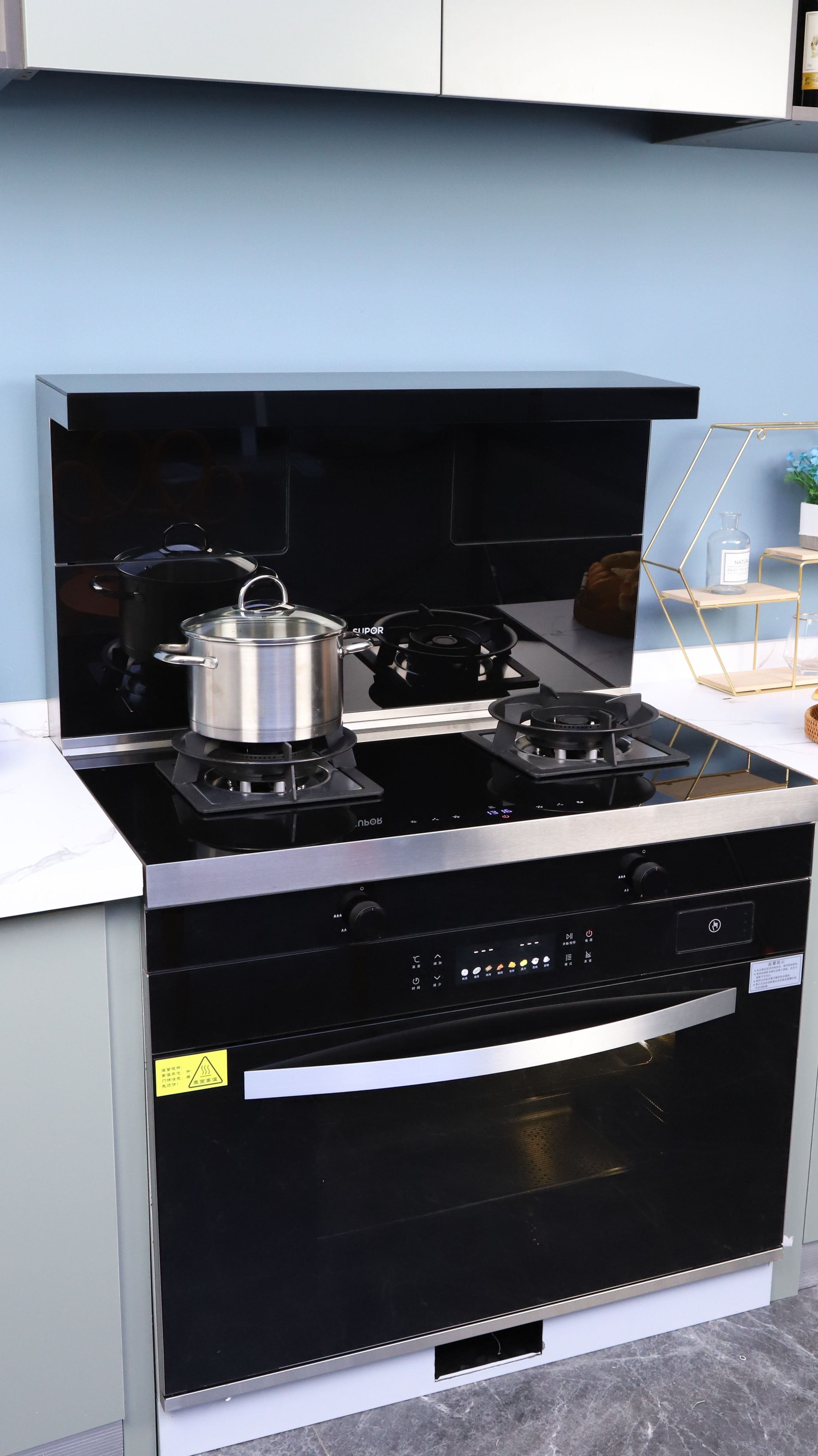 梦想厨房优雅下厨,苏泊尔多功能集成灶功不可没的第7张示图 梦想厨房优雅下厨,苏泊尔多功能集成灶功不可没的第7张示图