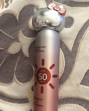 防晒一上脸就油？珂拉琪防晒喷雾还你清爽妆容。的第4张示图