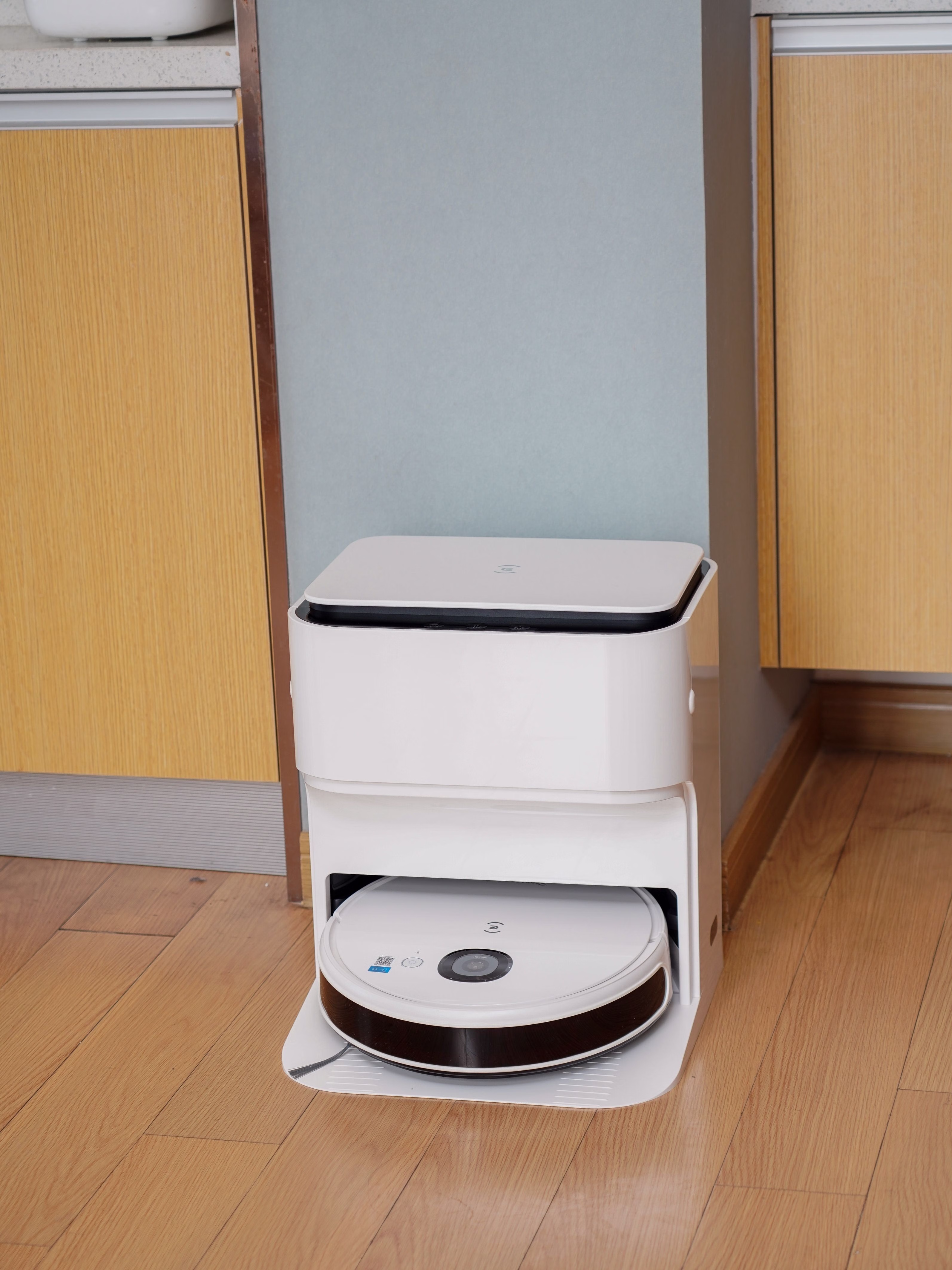 扫拖洗一体机器人，有它大扫除都能偷懒了的第1张示图