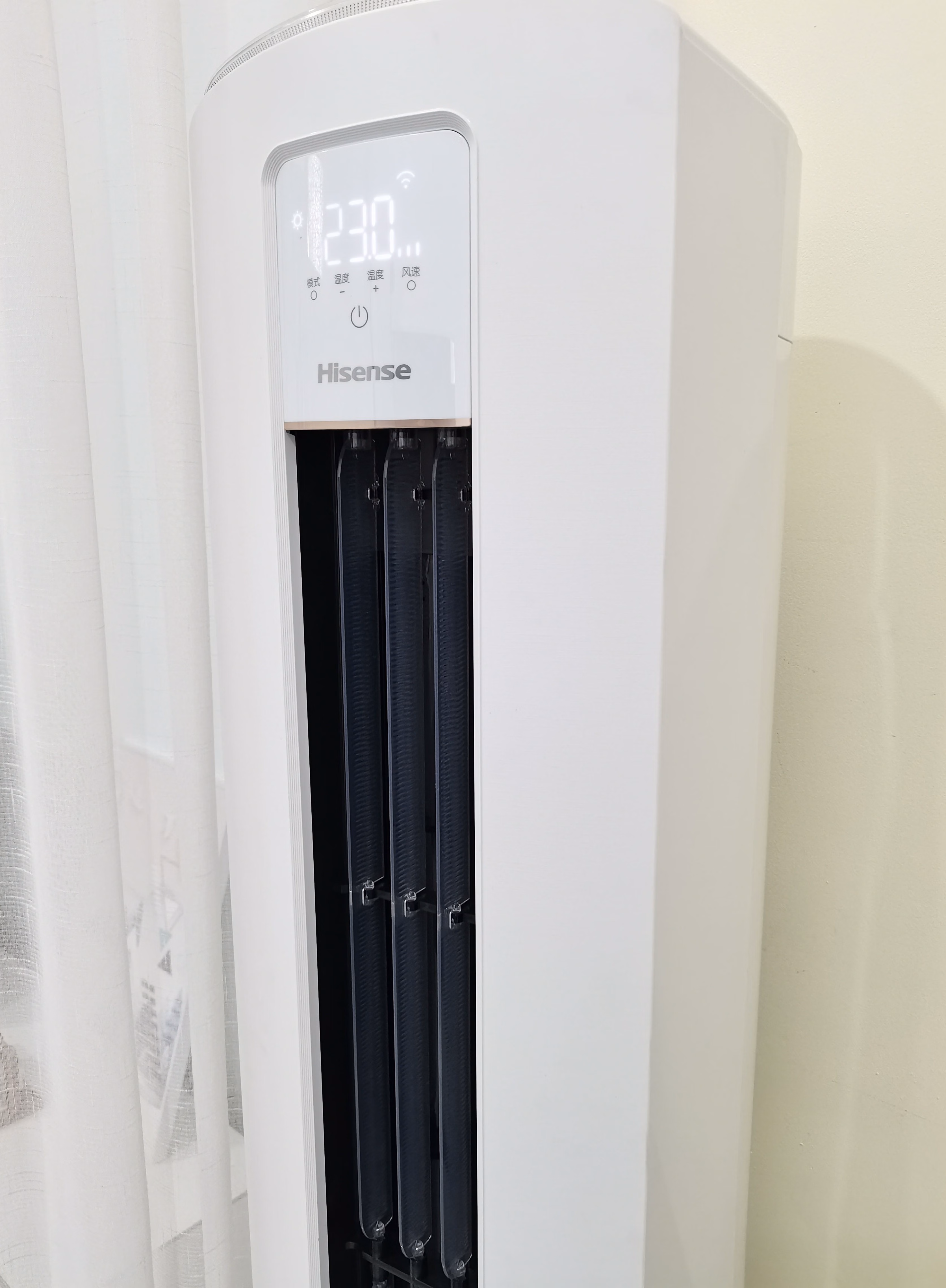 可远程操控的海信空调，冷暖速体验智享健康风的第2张示图