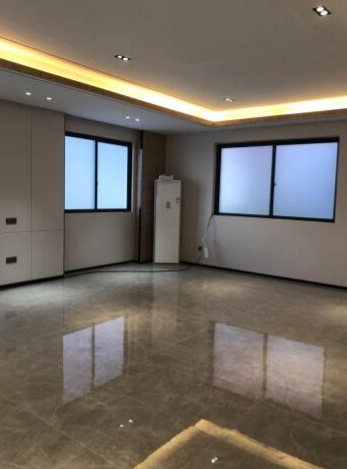 进入便利店立马凉快，原因就是这款美的5匹商用柜机-JinMo之家